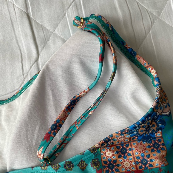 NWT Wild Fable Teal Boho Floral Mosaic Swimsuit Bikini Top - Picture 6 of 6